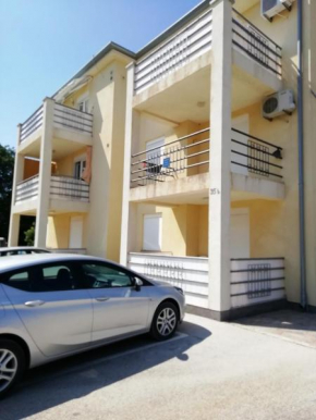 Apartments Bevanda - Valbandon